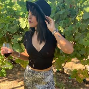 Meet your Posher, Amber